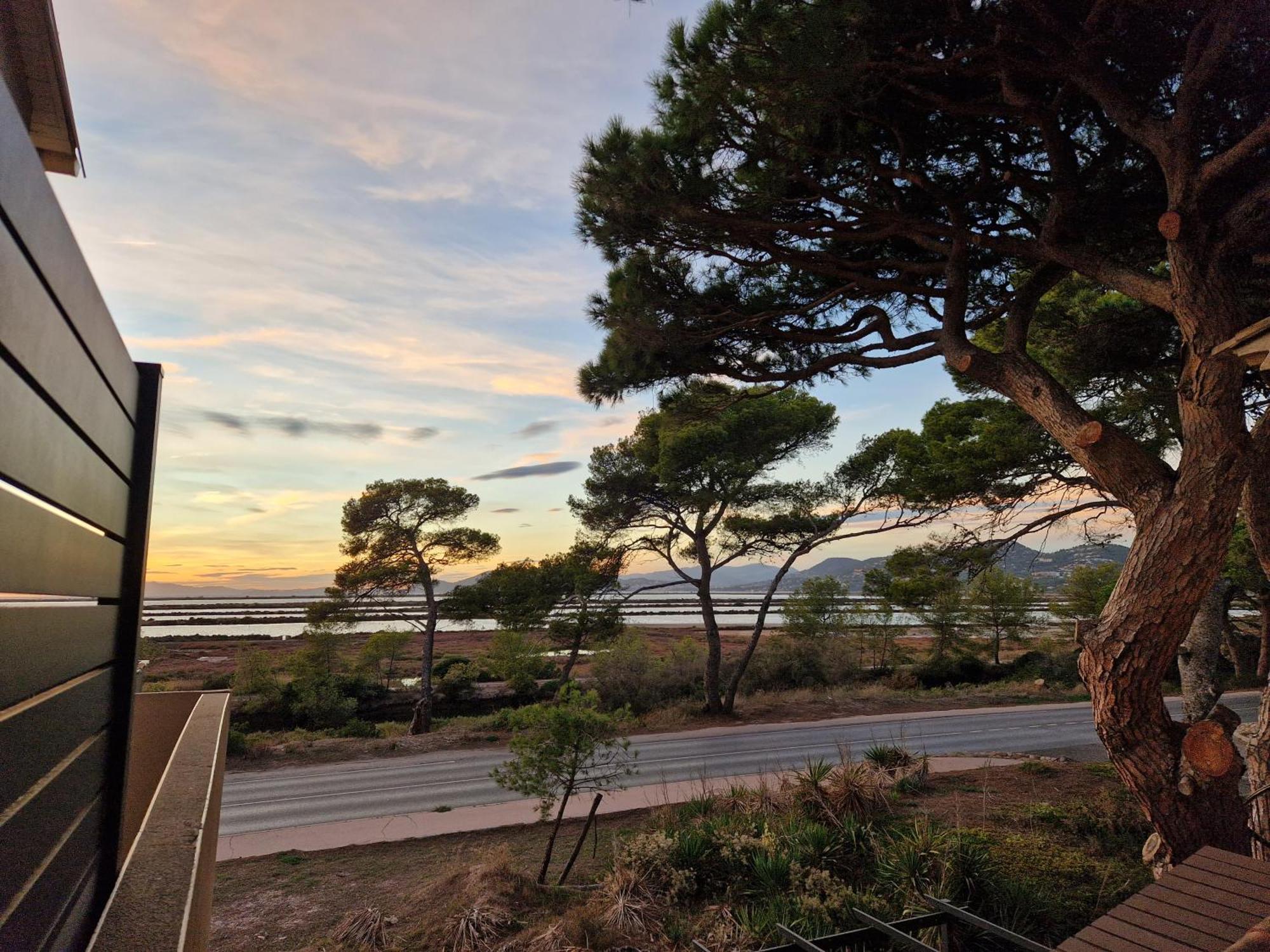Les Flamants Roses De La Capte T2 Hyeres